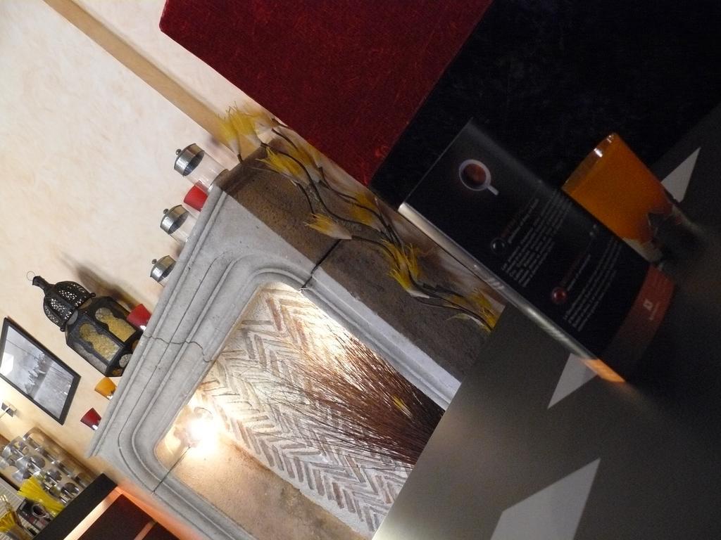 Hotel Relais De La Cote D'Or ซีมูร์-ออง-โอซัวร์ ภายนอก รูปภาพ
