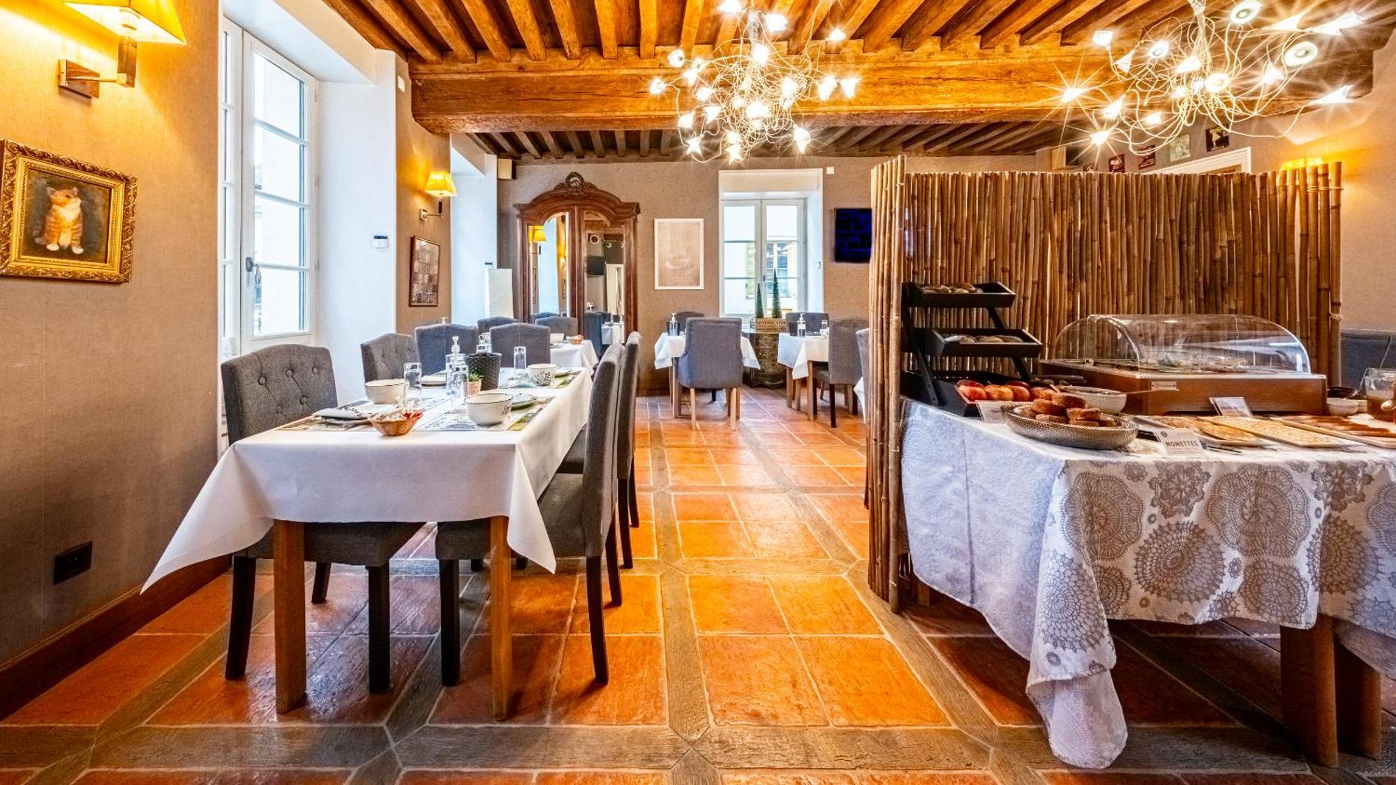 Hotel Relais De La Cote D'Or ซีมูร์-ออง-โอซัวร์ ภายนอก รูปภาพ